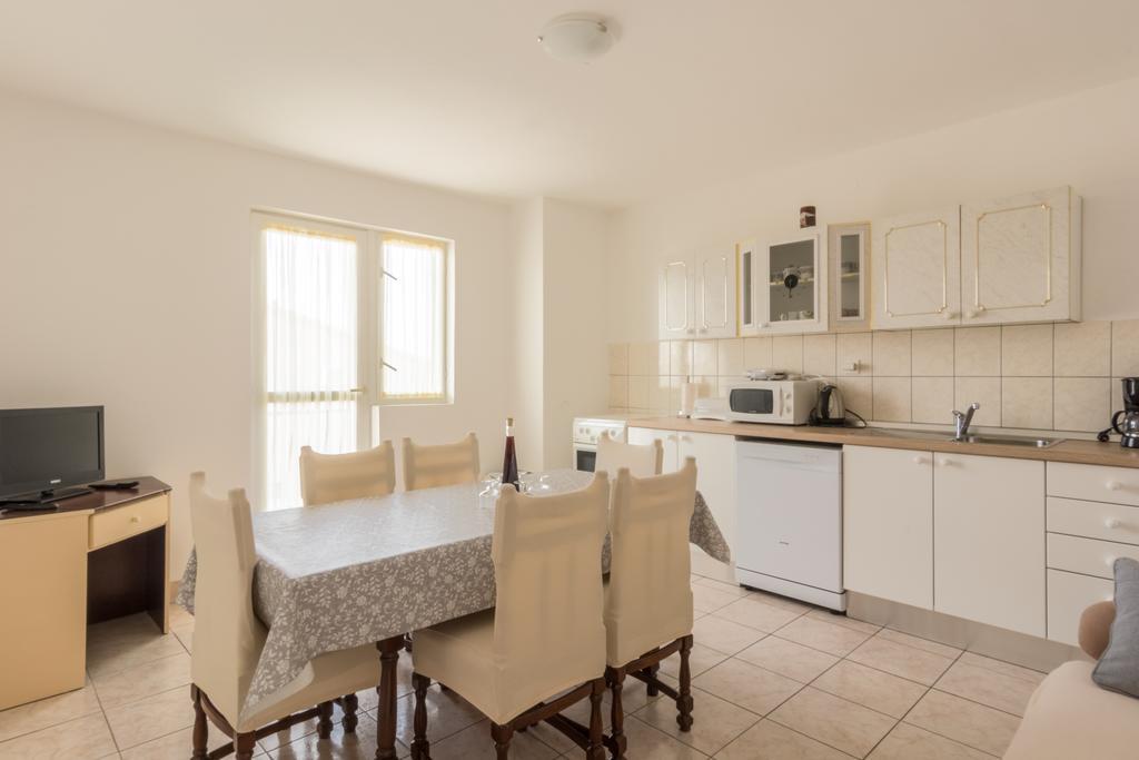 Apartment Boja 비오그라드나모루 외부 사진
